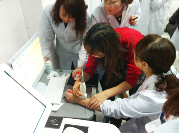 �ҹ�˾���g�ˆT�������M�н���С