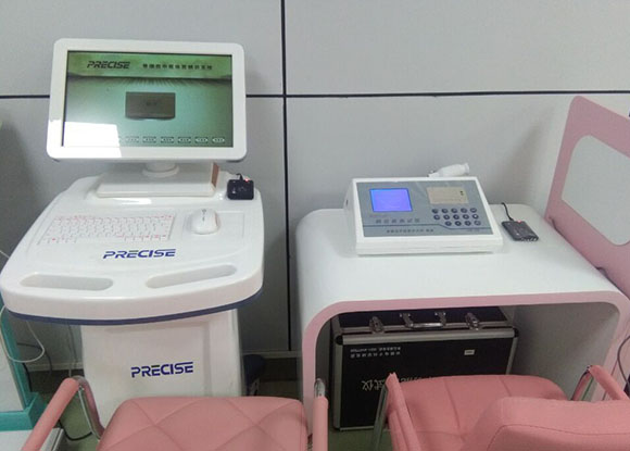 廣西賀州市衛(wèi)計局參觀“健康小屋” 廣西賀州市衛(wèi)計局參觀“健康小屋”