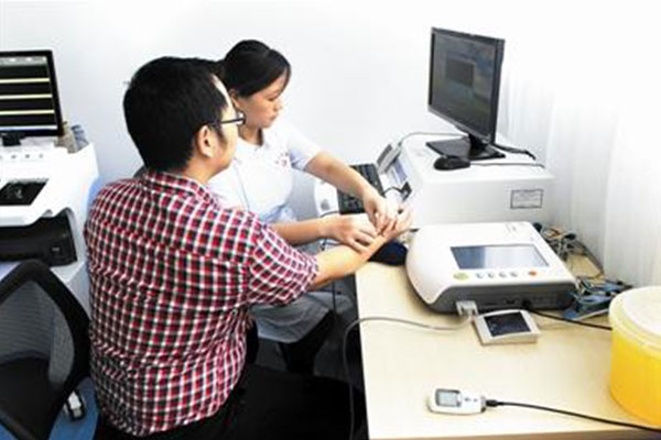 ����С�ݲ��������^��������ұ�������